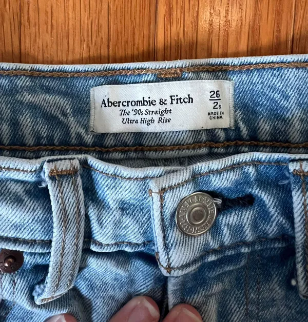 Abercrombie Jeans - Image 3