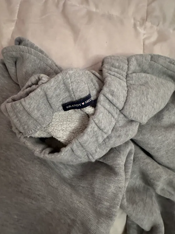 Brandy Melville Grey   Rosa heathered sweatpants - Image 7