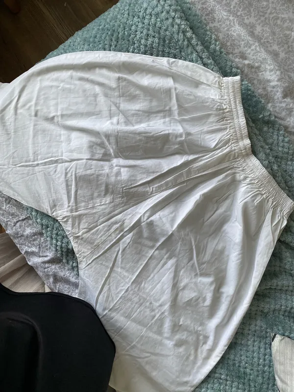 Pakistani/indian ready to wear Handmade White Shalwar Kameez outfit For Sale - Image 11