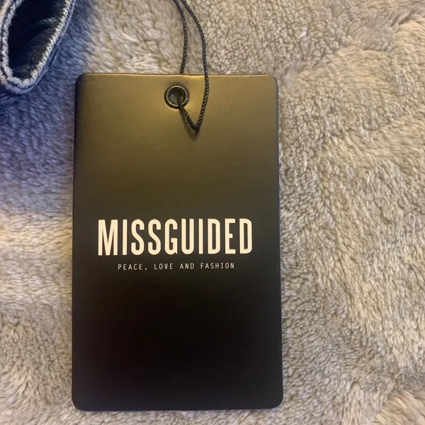 Missguided High Waisted Sequin Denim Jean Shorts - Image 6