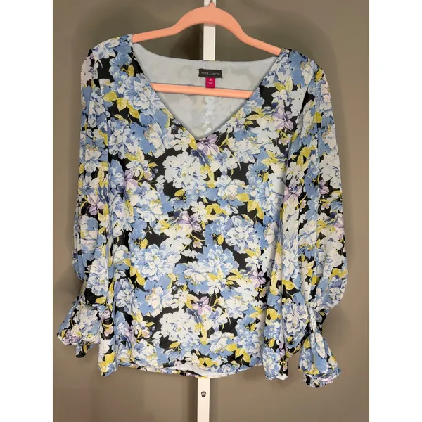 Vince Camuto Floral V-Neck Chiffon Blouse M NWOT Blue Purple Print‎ Whimsical - Image 3