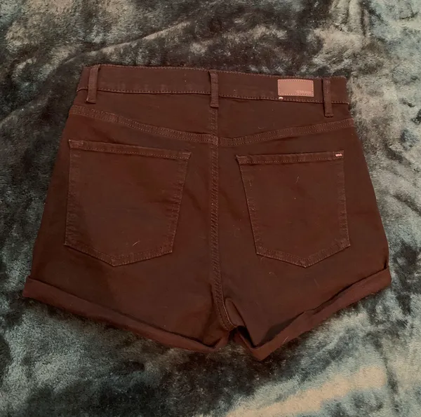 Garage High Waist Black Shorts - Image 2