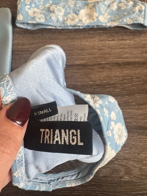 Triangl Bikini Set - Image 3