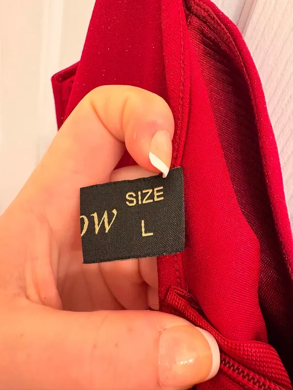 Red dress with adjustable straps Size L - Image 3