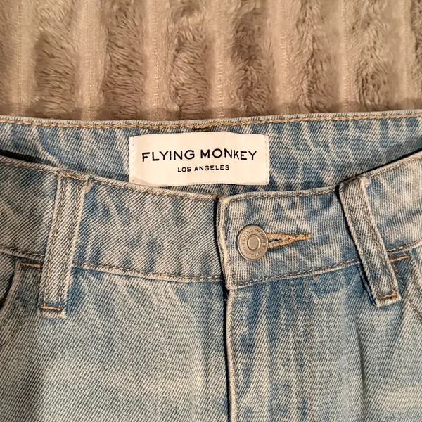 Flying‎ Monkey Vintage Cropped Straight Distressed Jeans Size 27 High Rise - Image 4
