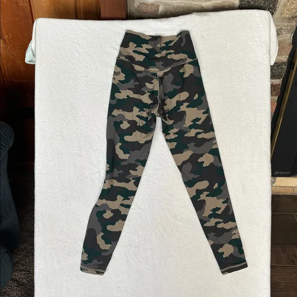 Offline Aerie Large 7/8 Leggings Hi-Rise Camouflage Activewear Crossover Stretch - Image 4