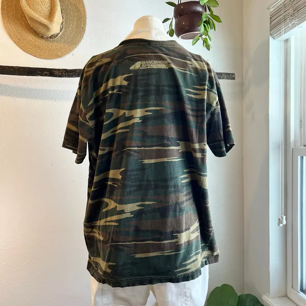 Bandimere Speedway Colorado Worn in Green Camo Graphic Tee Size XL Unisex - Image 4
