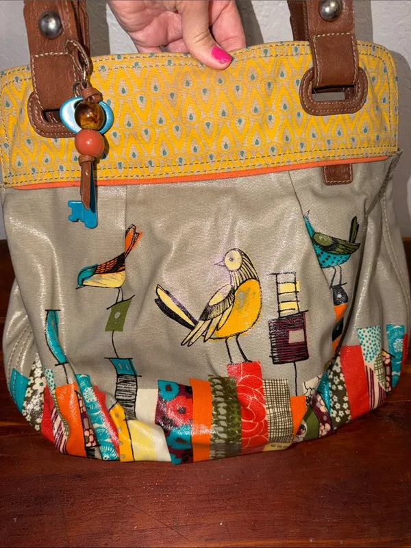 FOSSIL Key-Per Coated Canvas Tote Shoulder Bag Purse City Birds Vacation Cottage - Image 2