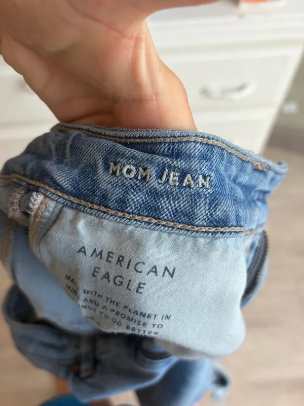 American Eagle Jeans - Image 5
