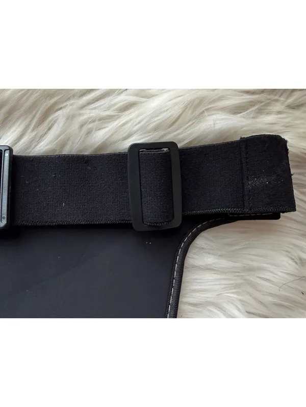 Marika Black Adjustable Waist Pack with Zipper Pocket - Image 5