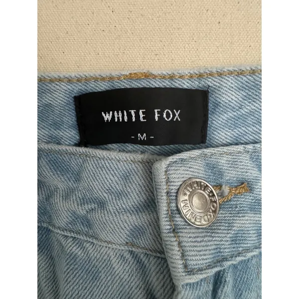 White Fox Boutique Light Wash High Waisted Straight Leg Denim Jeans Blue Women M - Image 4