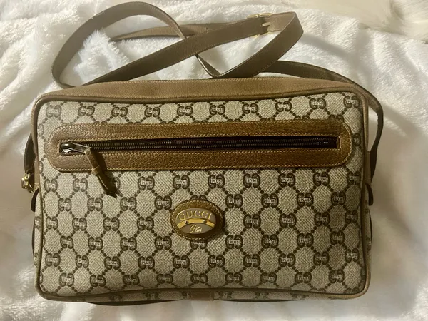 Gucci Vintage handbag/crossbody - Image 14