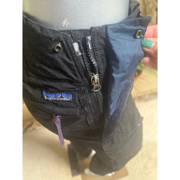 Vintage Patagonia Black Ski Snow Pants Women's Size 28 REG - Image 5