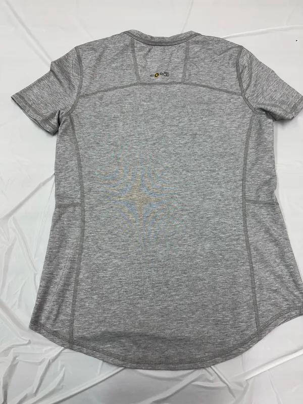 Carhartt Women’s Grey Short Sleeve Tee Shirt Size Medium - Image 2
