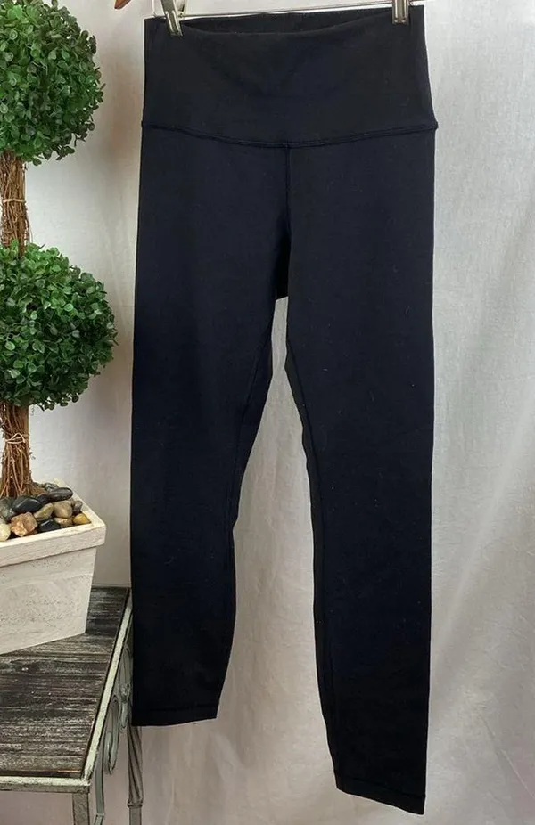 Lululemon Black High Rise Cropped Leggings Pants 8 - Image 3