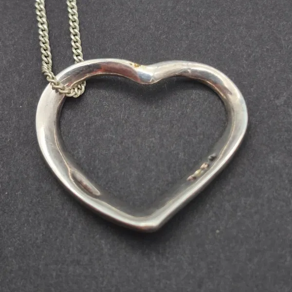 Vintage Sterling Silver Chain and Open Heart Pendant Necklace 18" Valentine Gift - Image 8