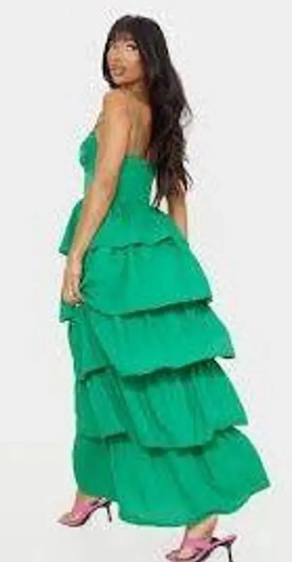 Pretty Little Thing Green Maxi Dress - Image 2