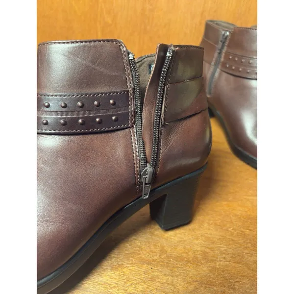 Clarks Dark Brown Leather Ankle Boots Studded Strap Side Zip Size 9 - Image 8