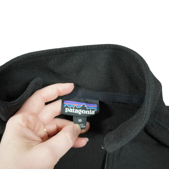 Patagonia Women's XS Black 1/4‎ Zip Fleece Pullover Gorpcore Hiking Camping - Image 3