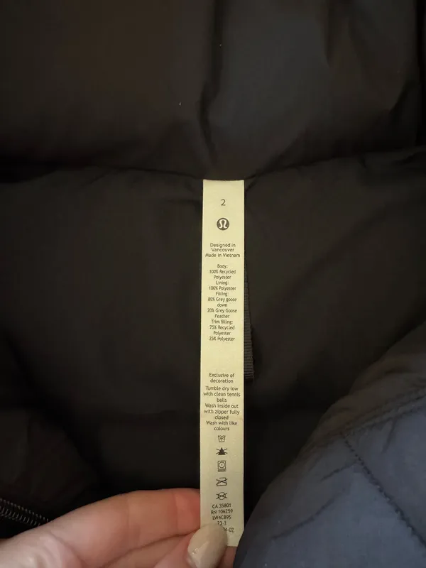 Lululemon Cropped Vest Puff - Image 4