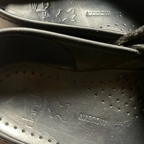 Dansko Leather Clogs Size 39 (US 8.5-9) Narrow - Image 10
