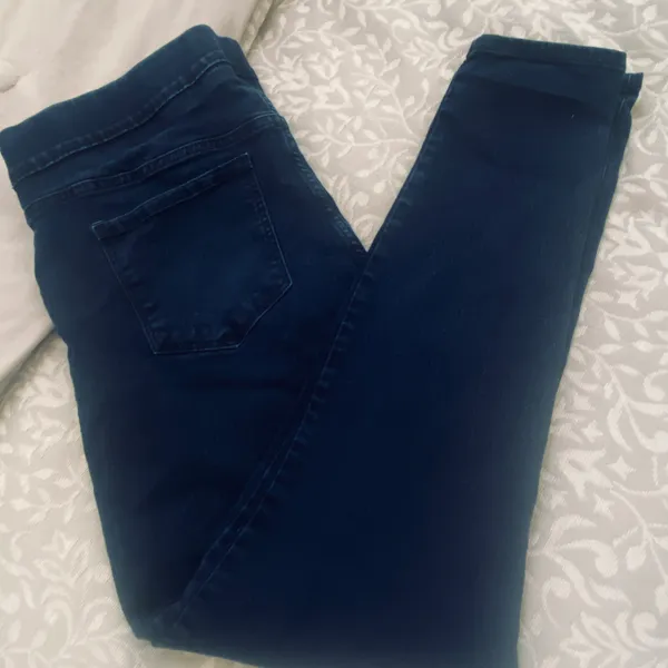 Old Navy super skinny stretchy jeans - Image 7