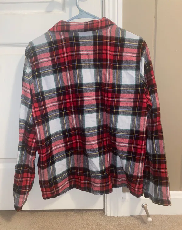 Old Navy Plaid Matching Christmas Pajama Set - Image 3