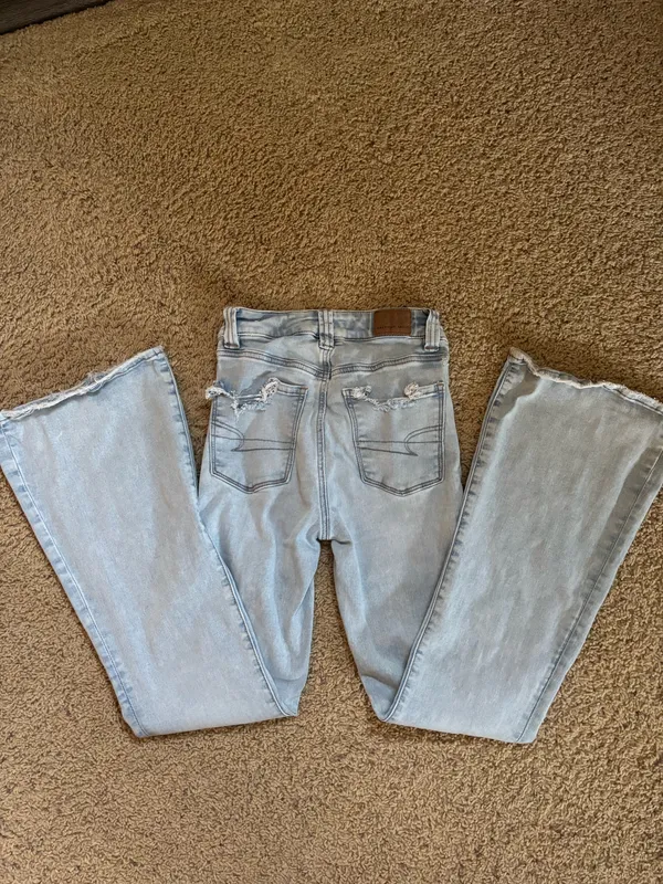American Eagle Jeans Flare High-Rise - Image 2