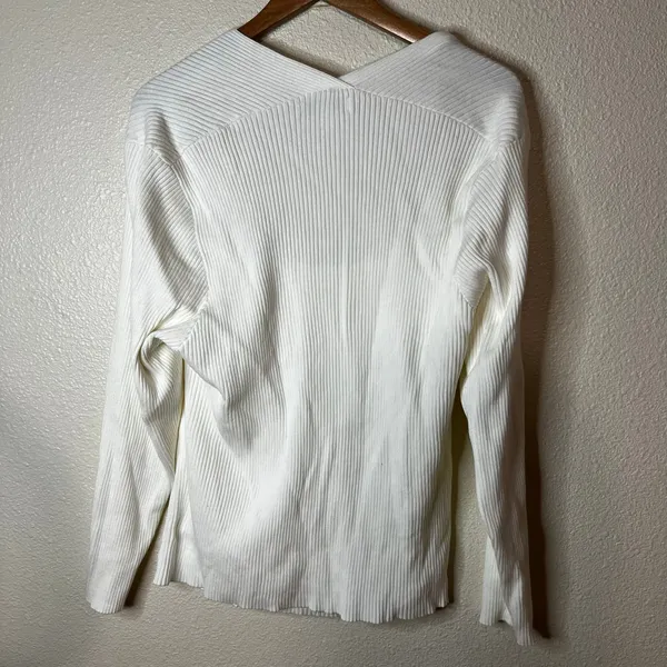 And Now This white ribbed Queen Anne neckline sweater blouse WOMENS 3X plus - Image 5