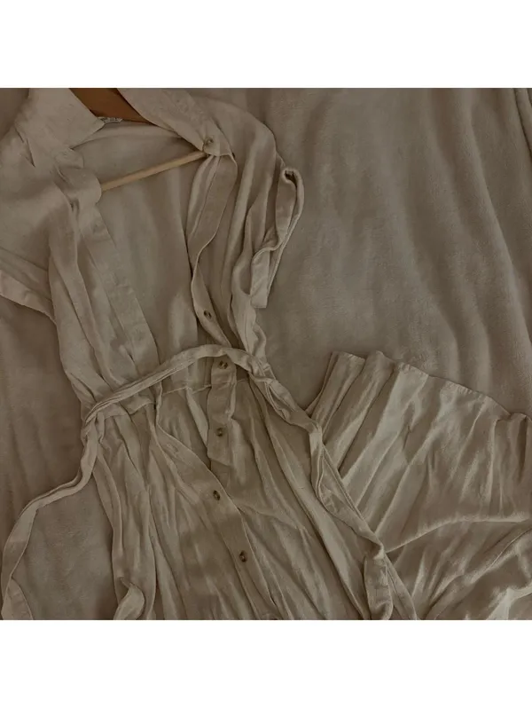 Stradivarius Women's Cream and White Dress - Image 2