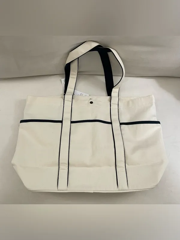lululemon athletica Daily Multi Pocket Canvas Tote cream with Navy Logo NWT - Image 4