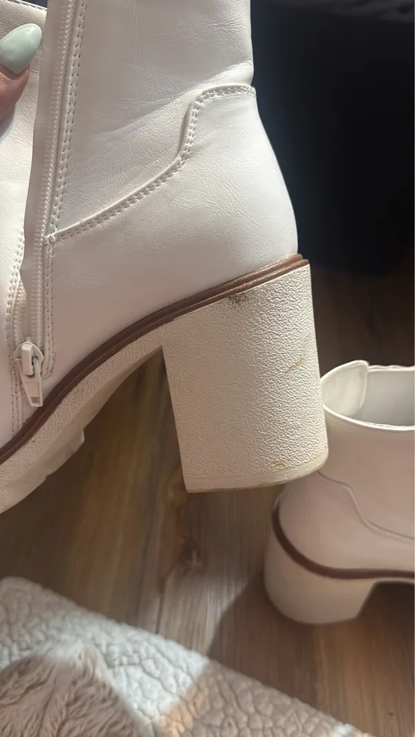 Pierre Dumas Boots White - Image 2