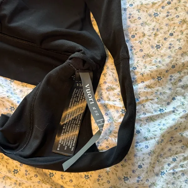 Vuori Black Women's Bralette - Image 4