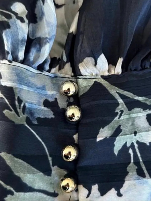 H&M black floral blouse with white and blue flowers, size L - Image 3