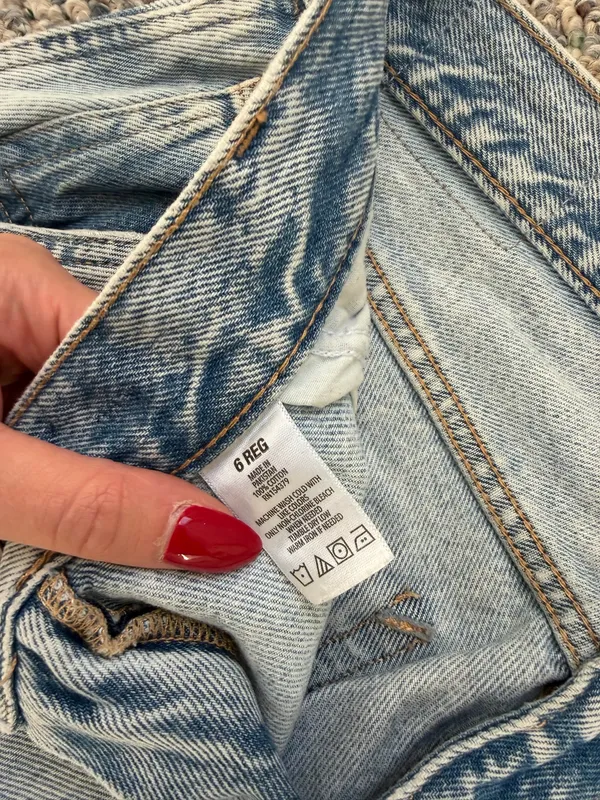 Aeropostale 90s Baggy Jeans - Image 3