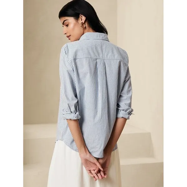 Banana Republic Womens‎ Lazuli Blue Pinstripe Cotton Button Down Shirt M 866206 - Image 2