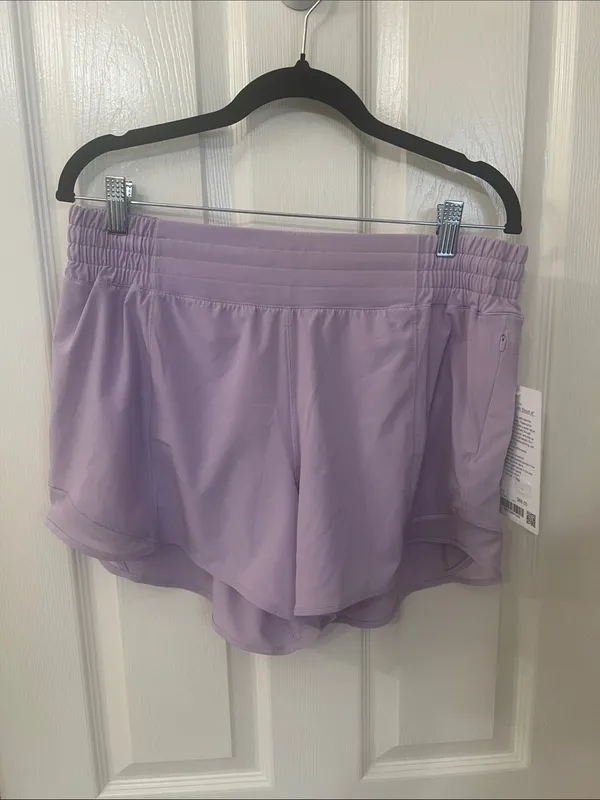 Lululemon Hotty Hot HR Short 4” Lined - Image 6