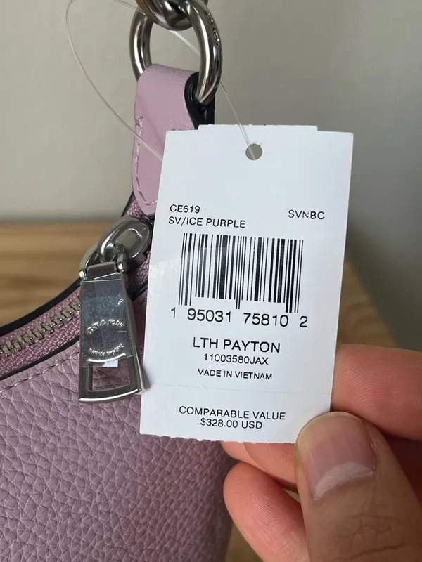 Coach Payton Hobo Bag - Image 3
