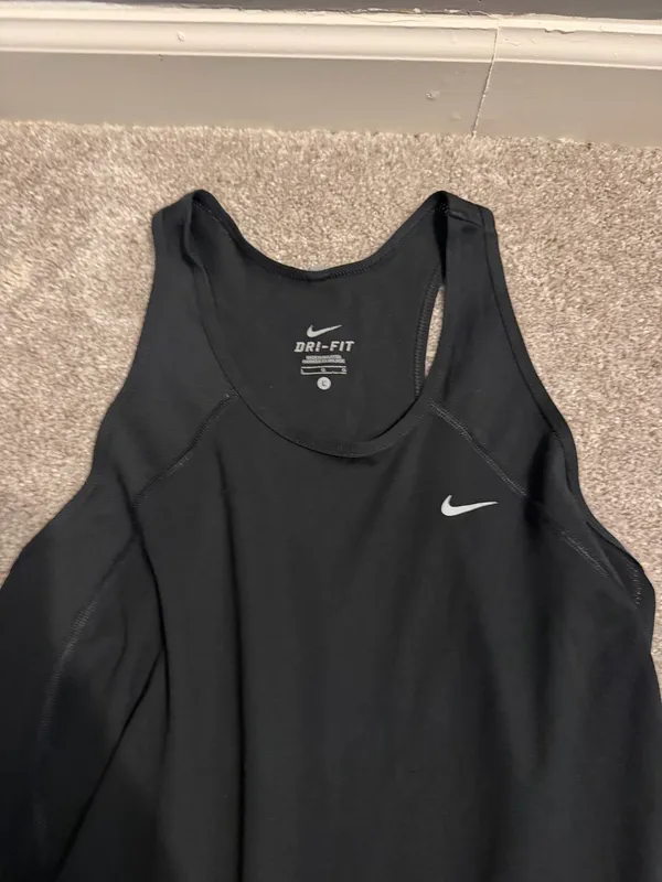Nike Workout Tank - Image 3