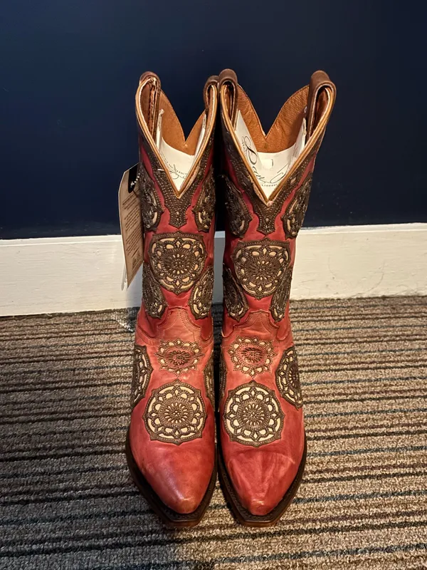 Dan Post - Women's Red Leather Western Boots with Embroidered Medallions - Image 2
