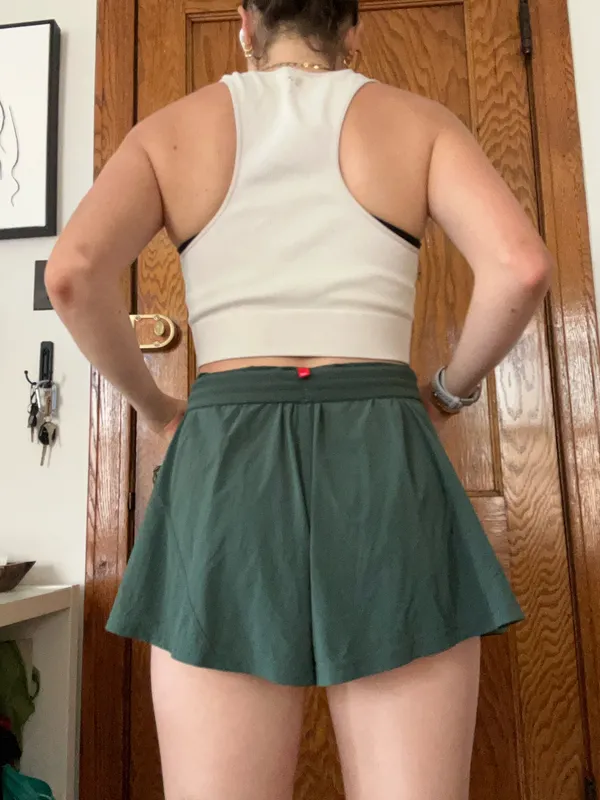 Wilson Sporting Goods Tennis Shorts Green Size M - Image 2