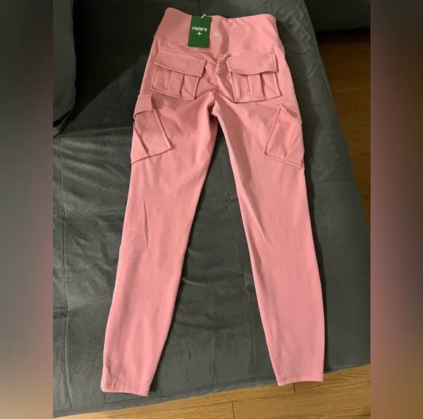 Halara - High Waisted Cargo Pocket Skinny Yoga Leggings - XS Pink - Image 4