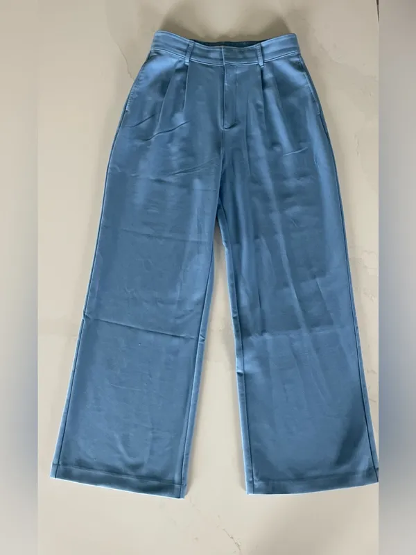 Abercrombie Sloane High Rise Pleated Wide Leg Trouser Pants Light Blue - Image 2