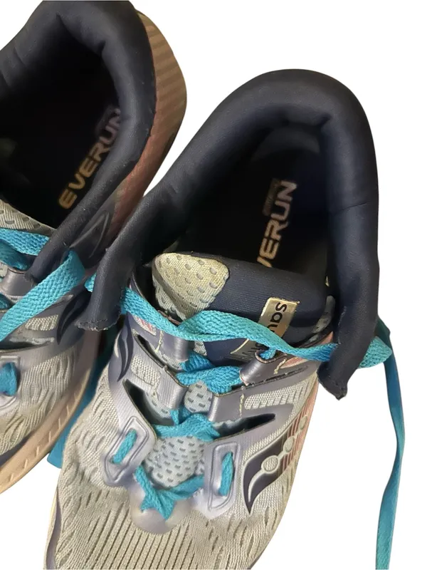 Saucony Women's Sky Blue and Teal Running Shoes Everun lace up blue retro - Image 8