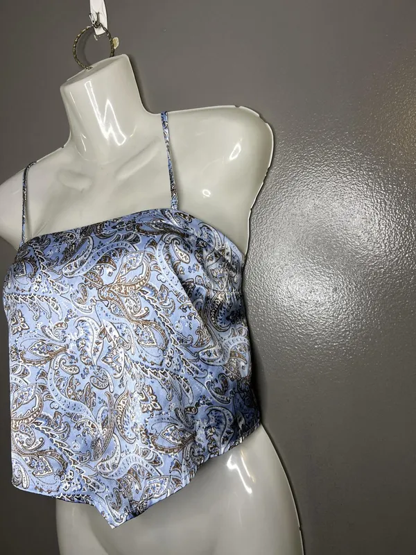 Hollister Tank Top Womens Small Blue Paisley Satin Square Neck Cami Cropped - Image 3