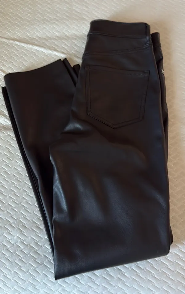 Express Faux Leather Pants High-Waisted cropped flared  - Image 4