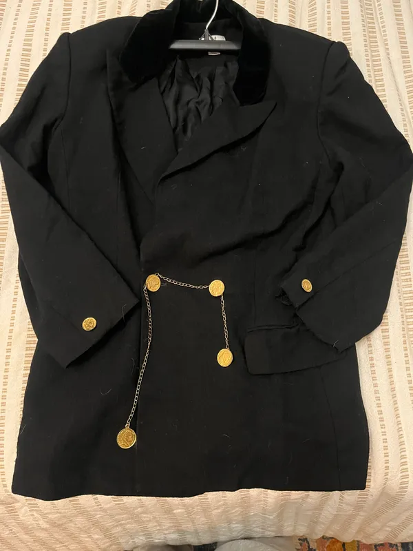 Black Vintage Blazer Gold Detailing - Image 4