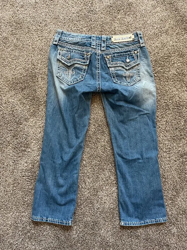 Rock Revival Y2K Denim Capris Ultra Low Rise McBling Bedazzled Pockets Size 27 - Image 5