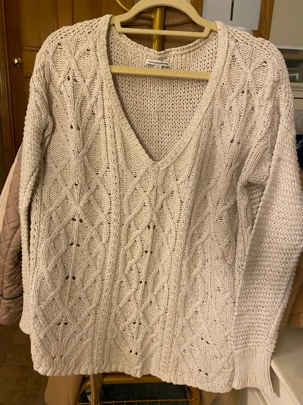 American Eagle Outfitters Cable Knit White Sweater - Image 3