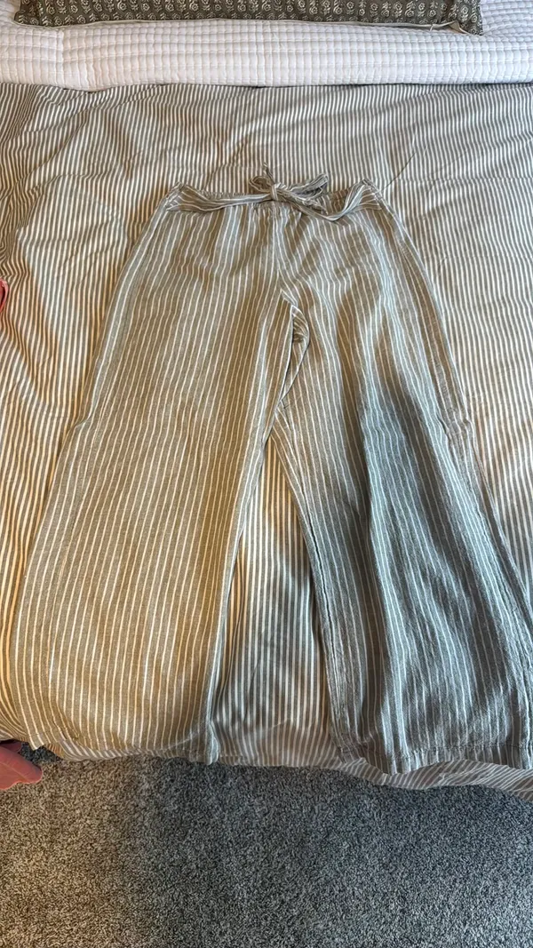 BeachLunchLounge Grey and white striped linen pants - Image 2